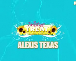 एलेक्सिस टेक्सास और नीना केय एक दूसरे की चूत खा रहे हैं और अपने बॉयफ्रेंड के बारे में बात कर रहे हैं
