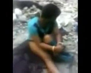 भारतीय पकड़ा जंगल में हिंदी वीडियो कमबख्त