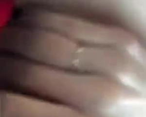 शक्तिशाली काले दोस्त लिलियन गार्सिया के तंग किशोर योनी को हिलाता है और उसे वह देता है जो वह चाहता है कि एक शुक्राणु लोड उसकी मांसपेशियों एशियाई लूट को नीचे गिरा दे!