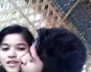 पाकिस्तानी बेटी पापा से चुदाई बफ वीडियो फिल्म