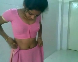 Xnxx इंडियन भाई की लड़की सेक्सी वीडियो